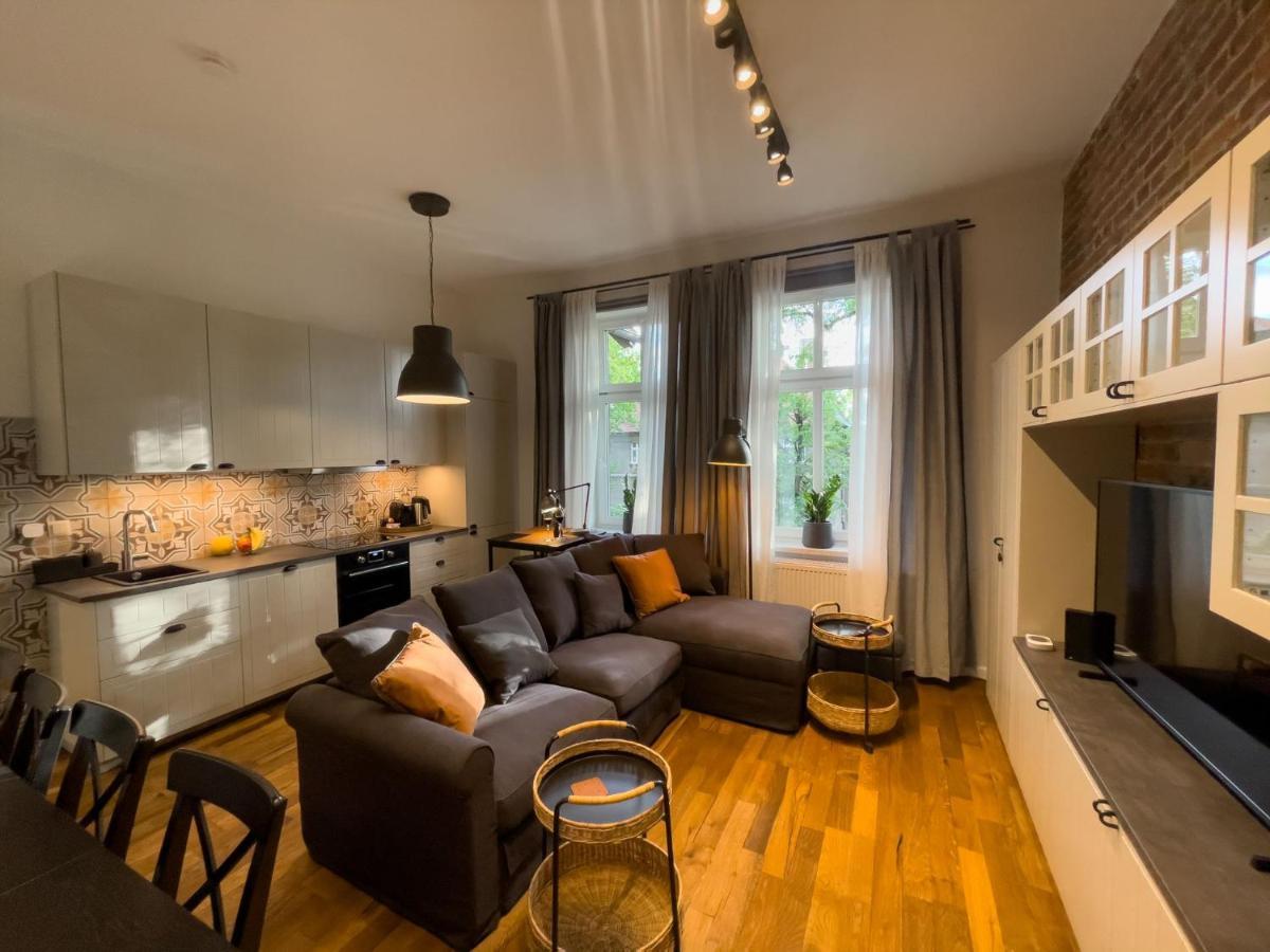 Urban Apartments Premium Poniatowskiego 23 No 4,Free Public Parking, Self Check-In Chorzow Exterior photo
